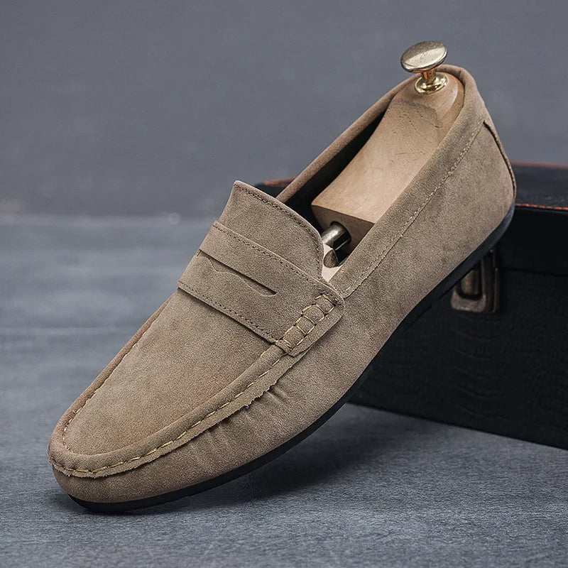 Men's pointy leather loafers