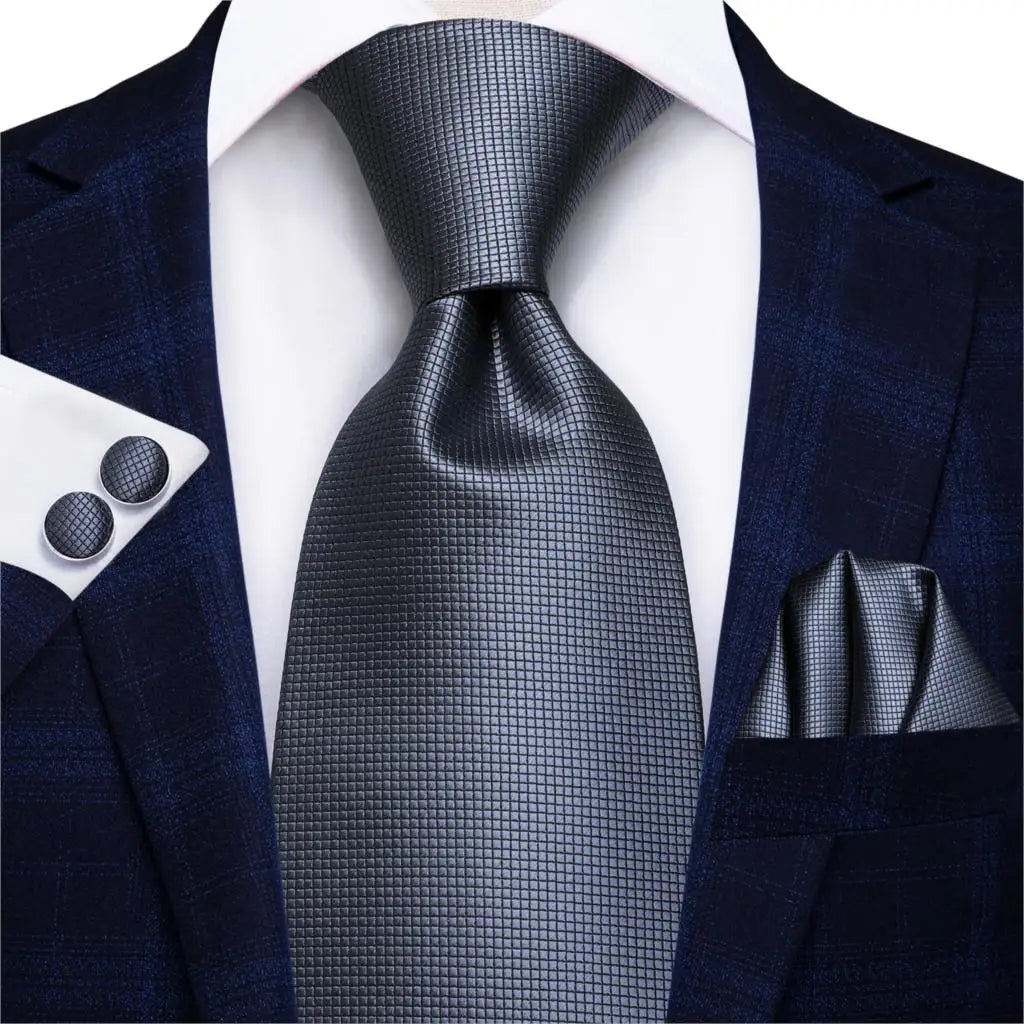 Silk Paisley Tie