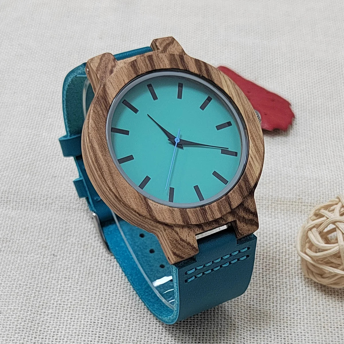Luxury Unisex Wooden Quartz Watch